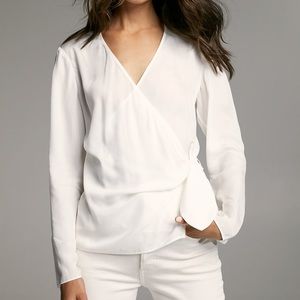 NWT Aritzia Babaton Wren Blouse